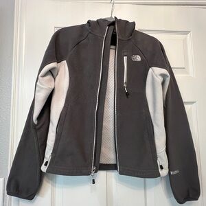 The North Face Windwall Hooded Jacket ❄️